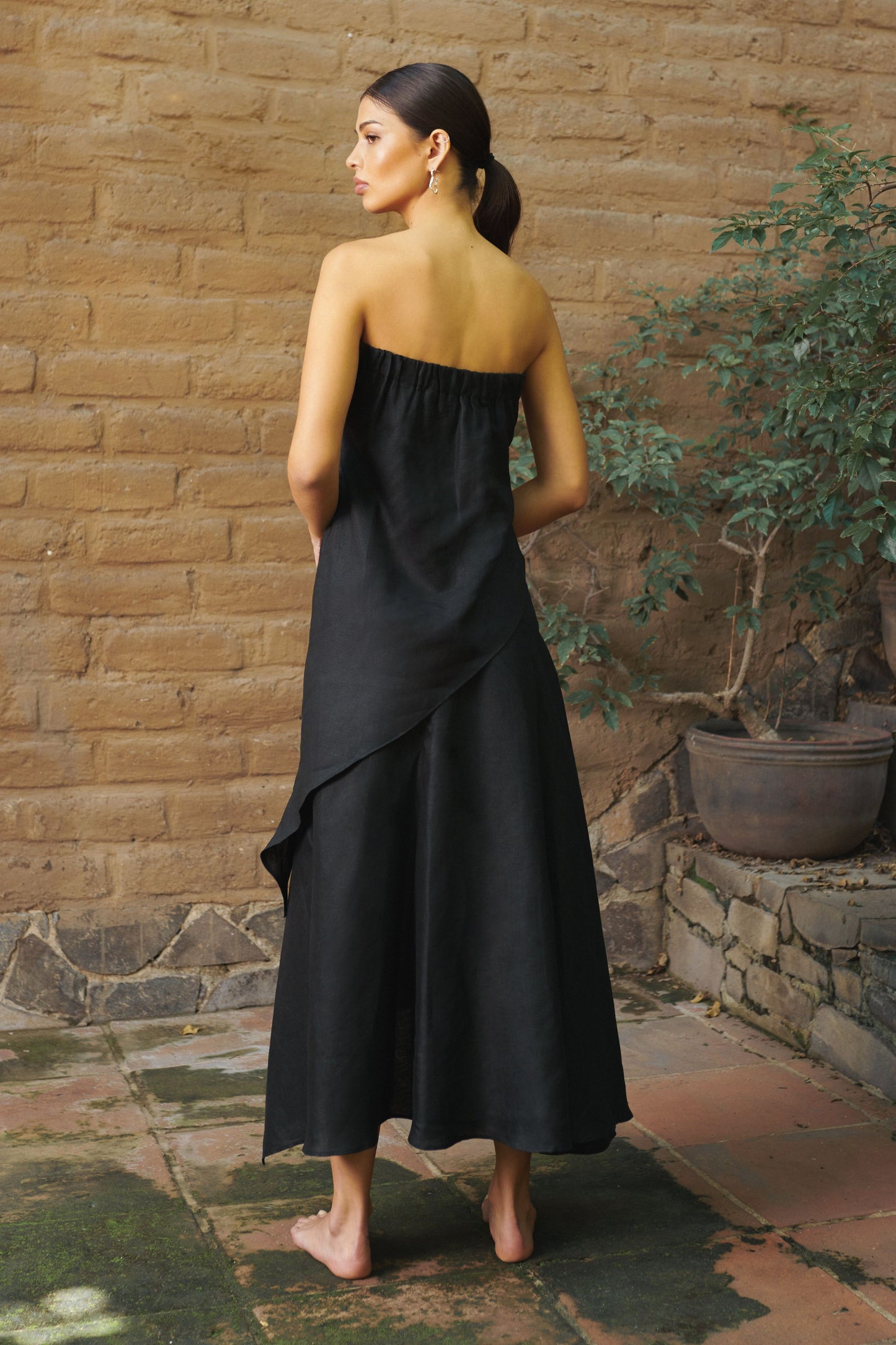 Blusa Strapless Negra