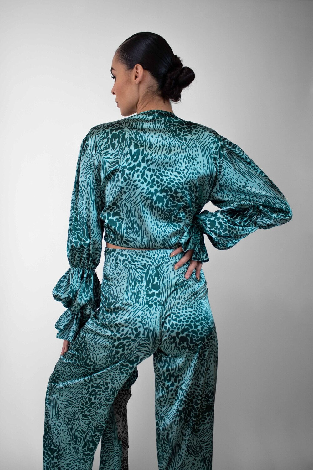 Top mangas animal print